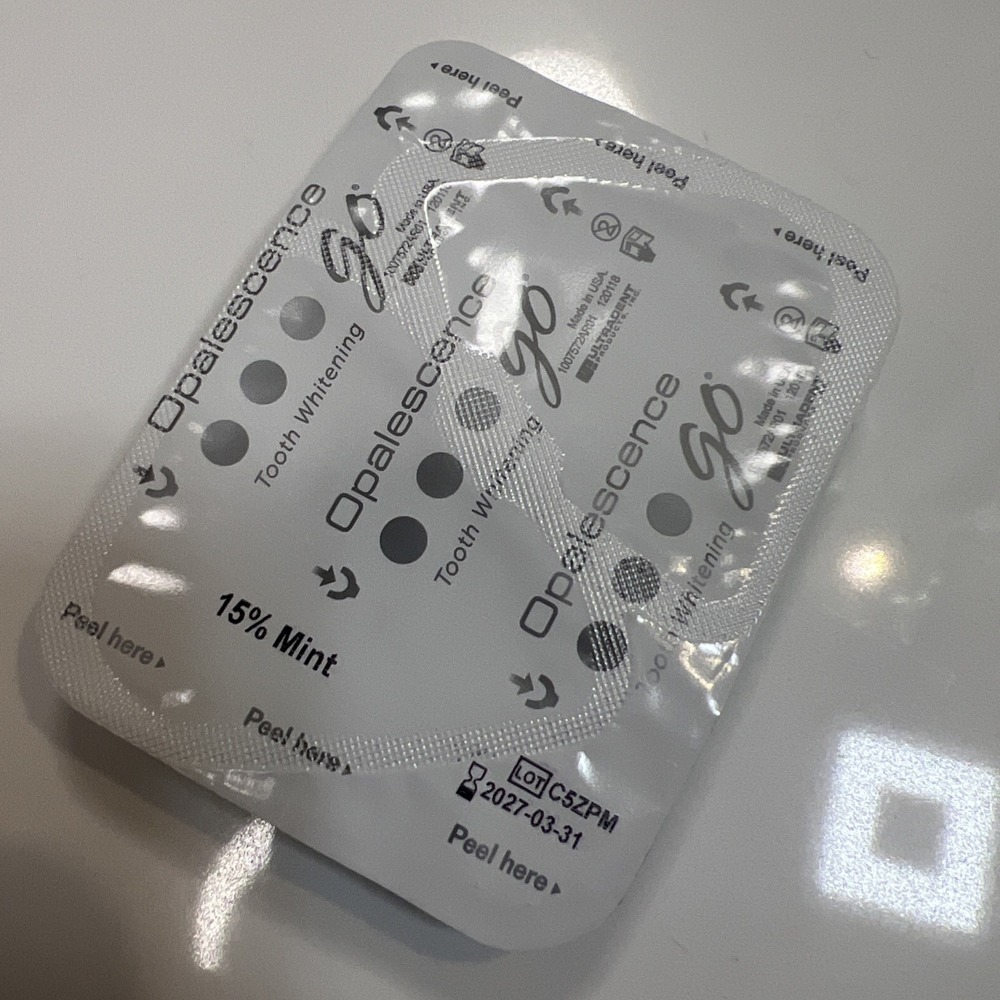 Opalescence Go 15% Mint Pre-filled Whitening Trays Set of 1 Top/Bottom - Picture 4 of 5